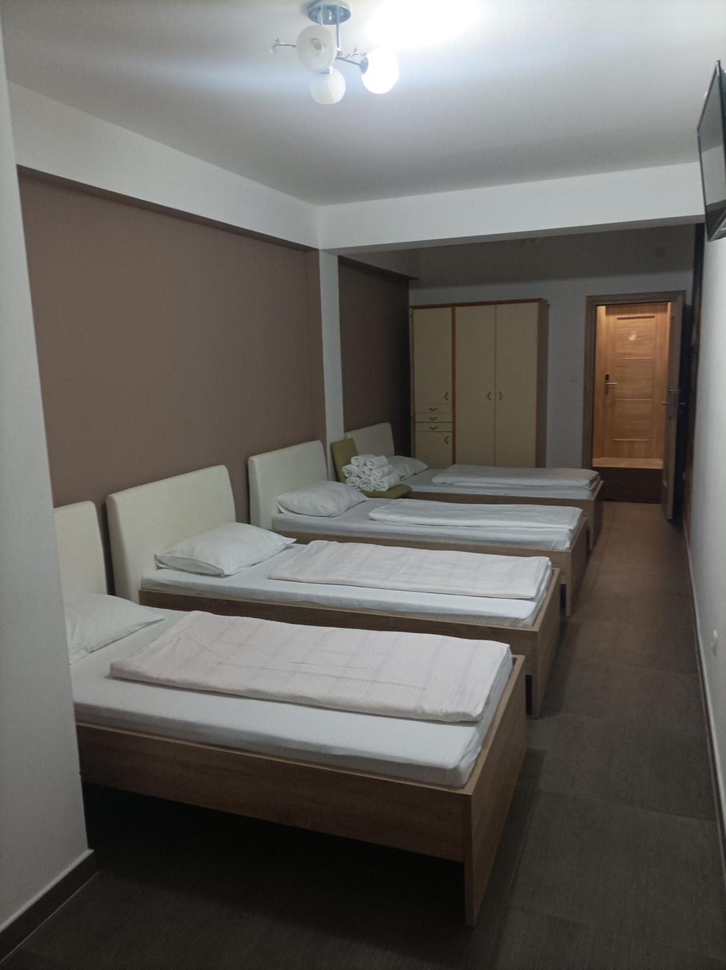 Hotel Storia ชาพลินา ภายนอก รูปภาพ