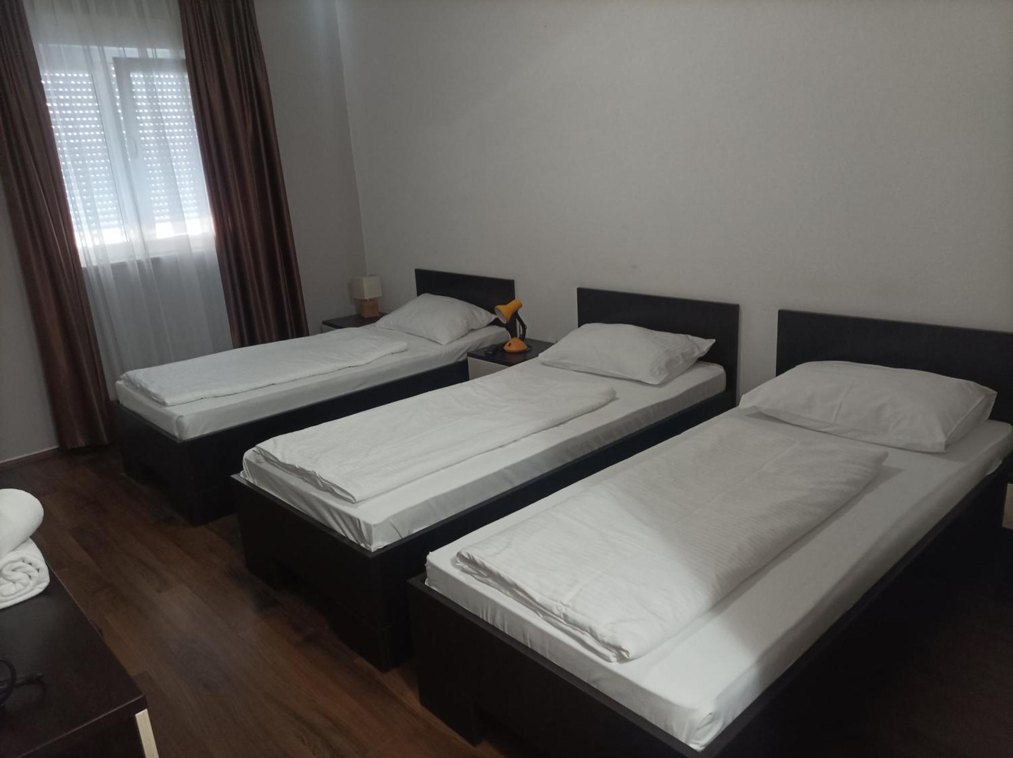 Hotel Storia ชาพลินา ภายนอก รูปภาพ