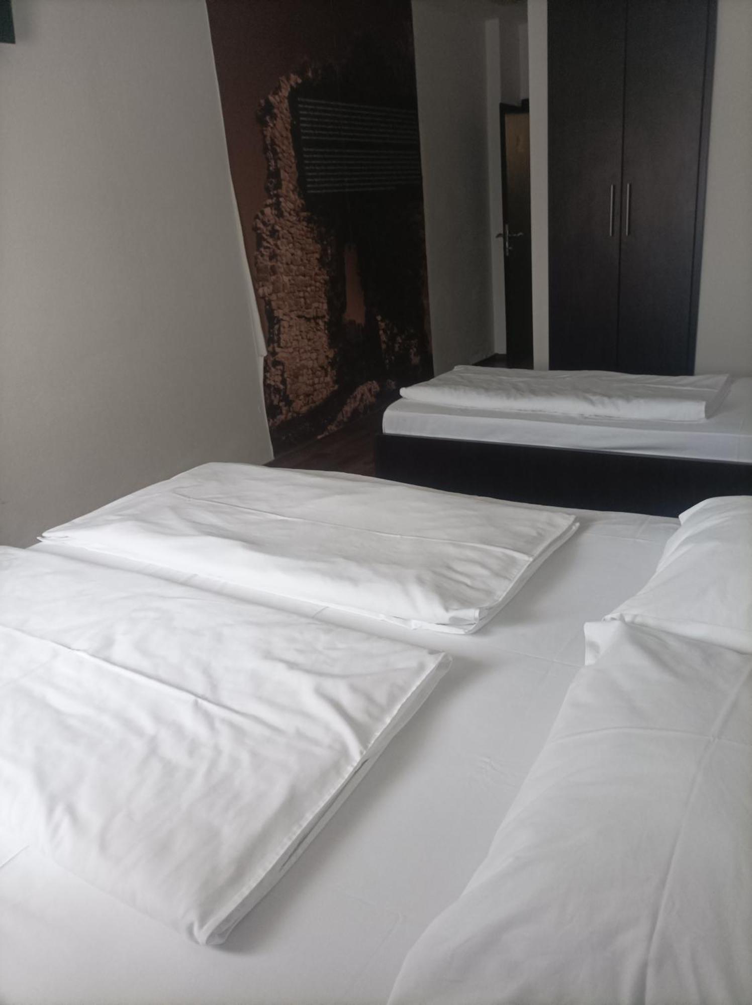 Hotel Storia ชาพลินา ภายนอก รูปภาพ